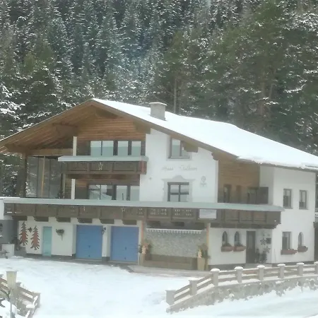 Haus Falkner * Niederthai