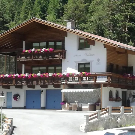 Haus Falkner *